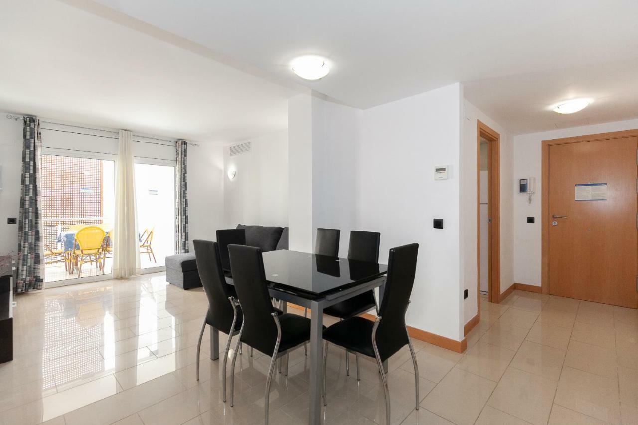 Ferienwohnung Uhc Sol I Mar Family Complex Salou Exterior foto
